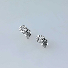 Пусеты из белого золота с бриллиантами