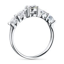 Классическое кольцо из белого золота с бриллиантами