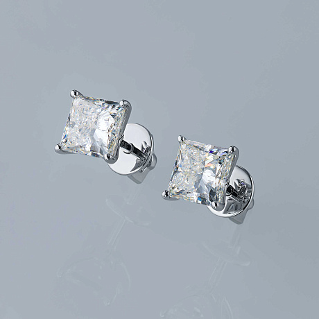 Пусеты из белого золота