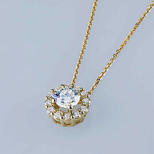 Классическая подвеска из желтого золота c бриллиантами