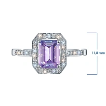 Кольцо из комбинированного золота с и танзанитом и бриллиантами