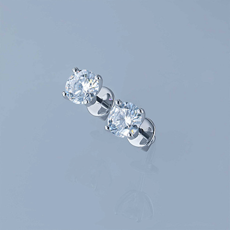 Пусеты из белого золота