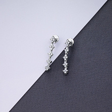 Пусеты из комбинированного золота с бриллиантами